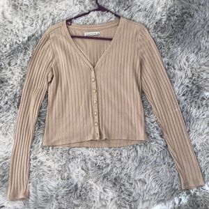 A&F Ribbed Henley Cardigan
